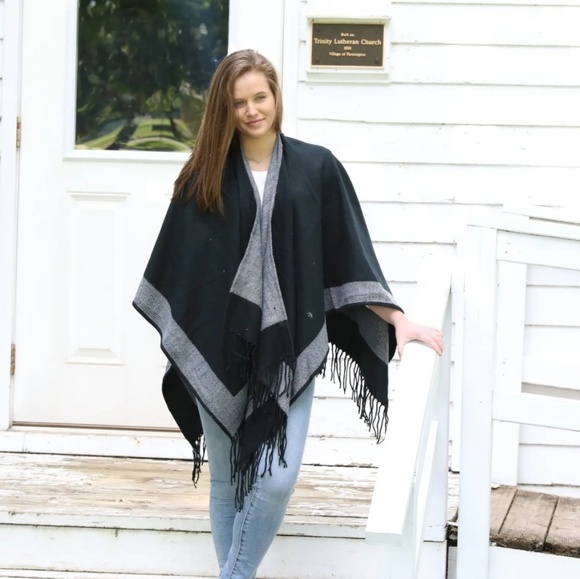 Black & Gray Reversable Poncho - Picture 2 of 3